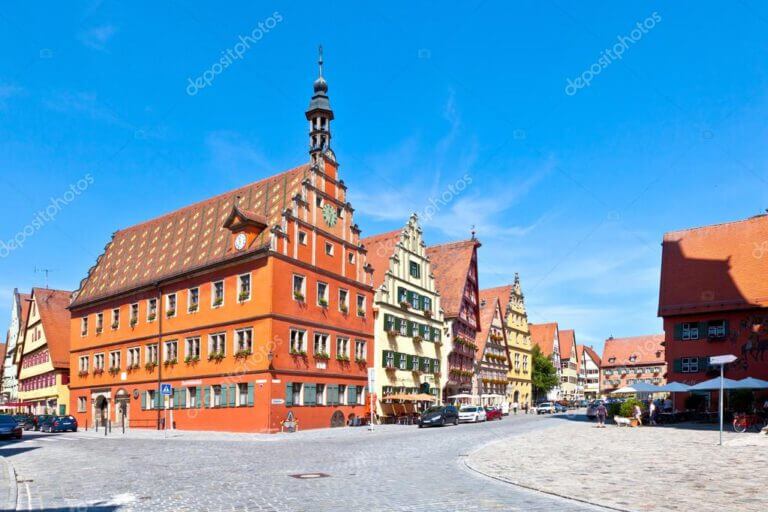 Restored buildings originally built in the Middle Ages in the Bavarian town of Dinkelsbuhl. Photo: Illustration: depositphotos.com