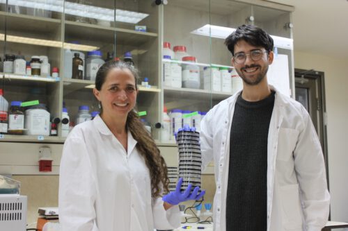 Dr. Naama Geva-Zatorsky (left) and doctoral student Nadav Ben-Asa. Technion spokeswoman photo