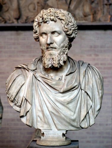 الإمبراطور الروماني سيبتيموس سيفيروس. من ويكيبيديا