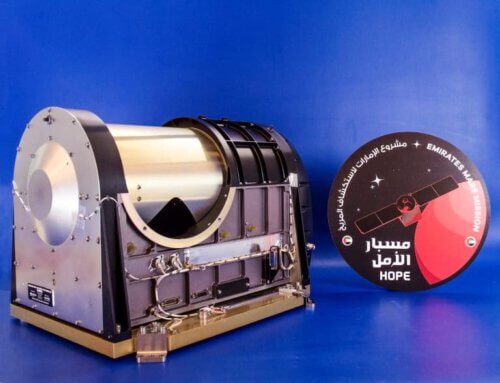  אחד המכשירים העיקריים של החללית הוא ספקטרומטר האינפרא-אדום של איחוד האמירויות (EMIRS) שנבנה על ידי ASU יבחן פרופילי טמפרטורה, קרח, אדי מים ואבק באטמוספירה של מאדים. קרדיט: MBRSC/ASU/NAU/CU-LASP