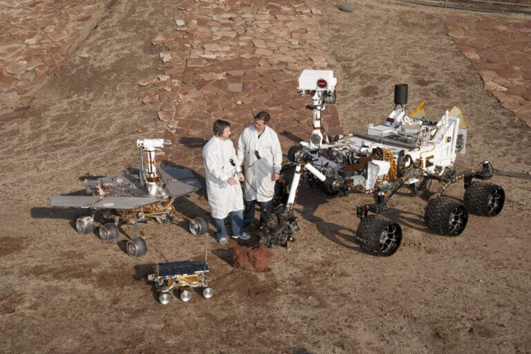Comparison of NASA's all-terrain vehicles that have flown to Mars so far (including Preserver's which is on its way there). Photo: NASA/Caltech