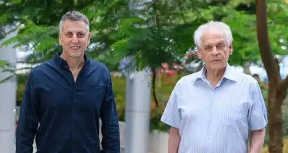 In his first years at the Weizmann Institute, Toufik's research dealt with ways to develop artificial enzymes that would accelerate chemical processes that do not occur in nature. Dan Toufik (left), together with Prof. Rashef Tana, also from the Weizmann Institute, who won the AMT Award for Nanotechnology in 2020, the year in which Toufik won the same award in the field of biochemistry | Weitzman Institution of Science