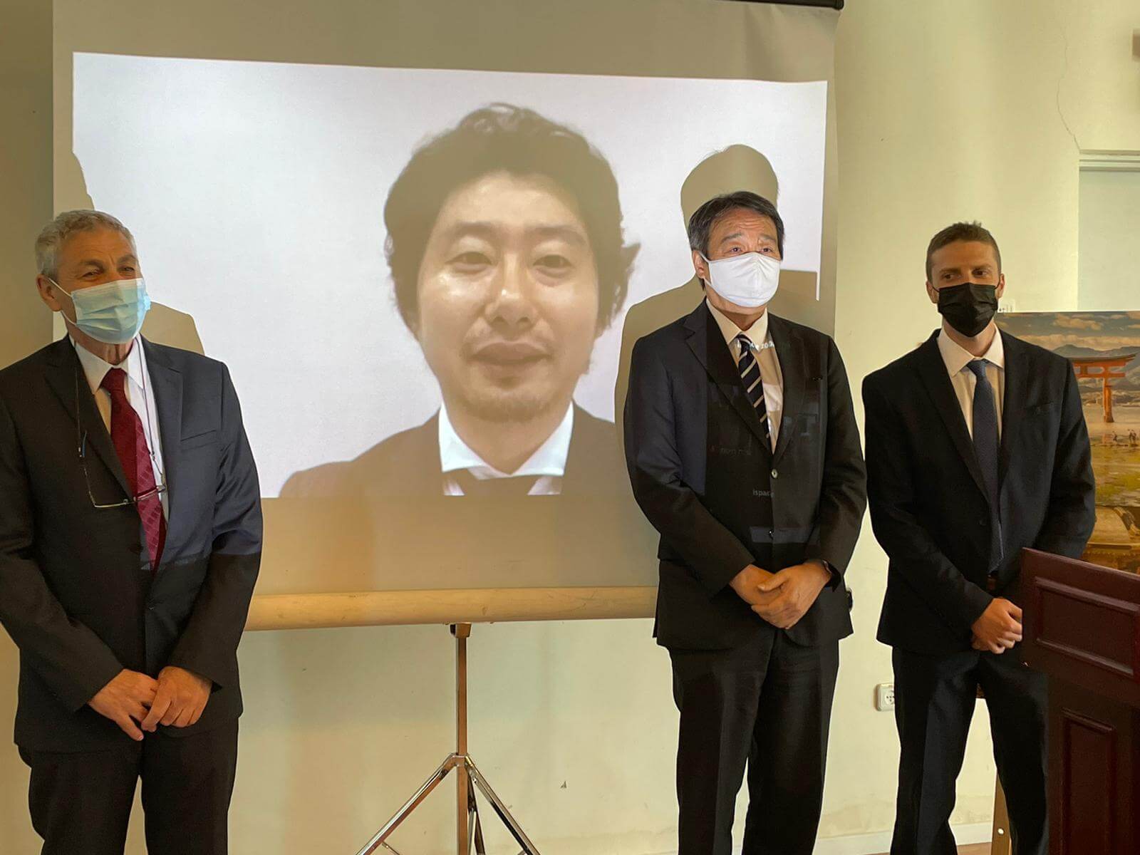 ארוע החתימה בשגירות יפן בישראל. צילום: שגרירות יפן בישראל