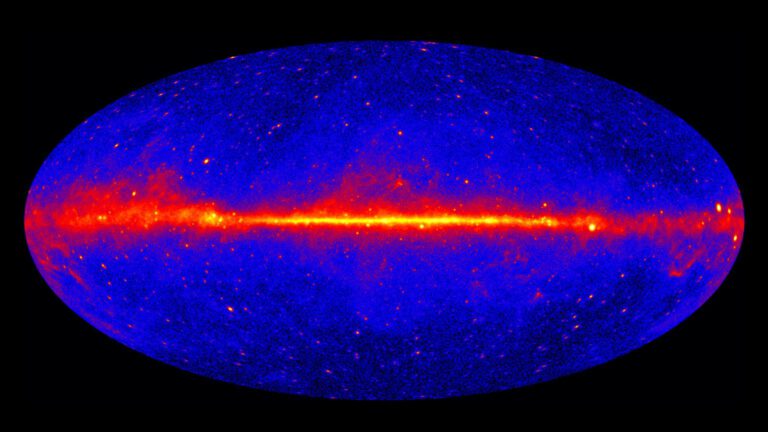 מבט מפורט על שמי קרני הגמא. LAT Collaboration NASA/DOE/Fermi LAT Collaboration