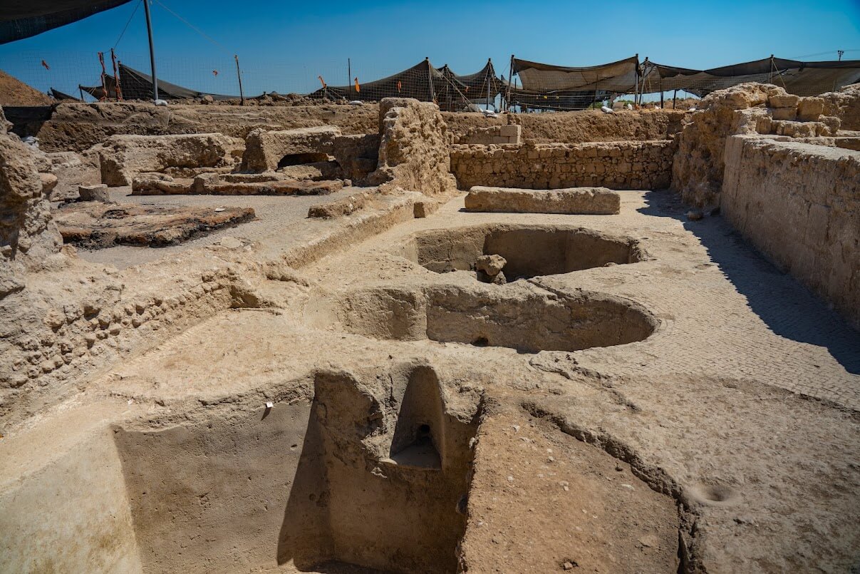 Pits for collecting the wine that are octagonal in shape. Photo by Yaniv Berman, Antiquities Authority