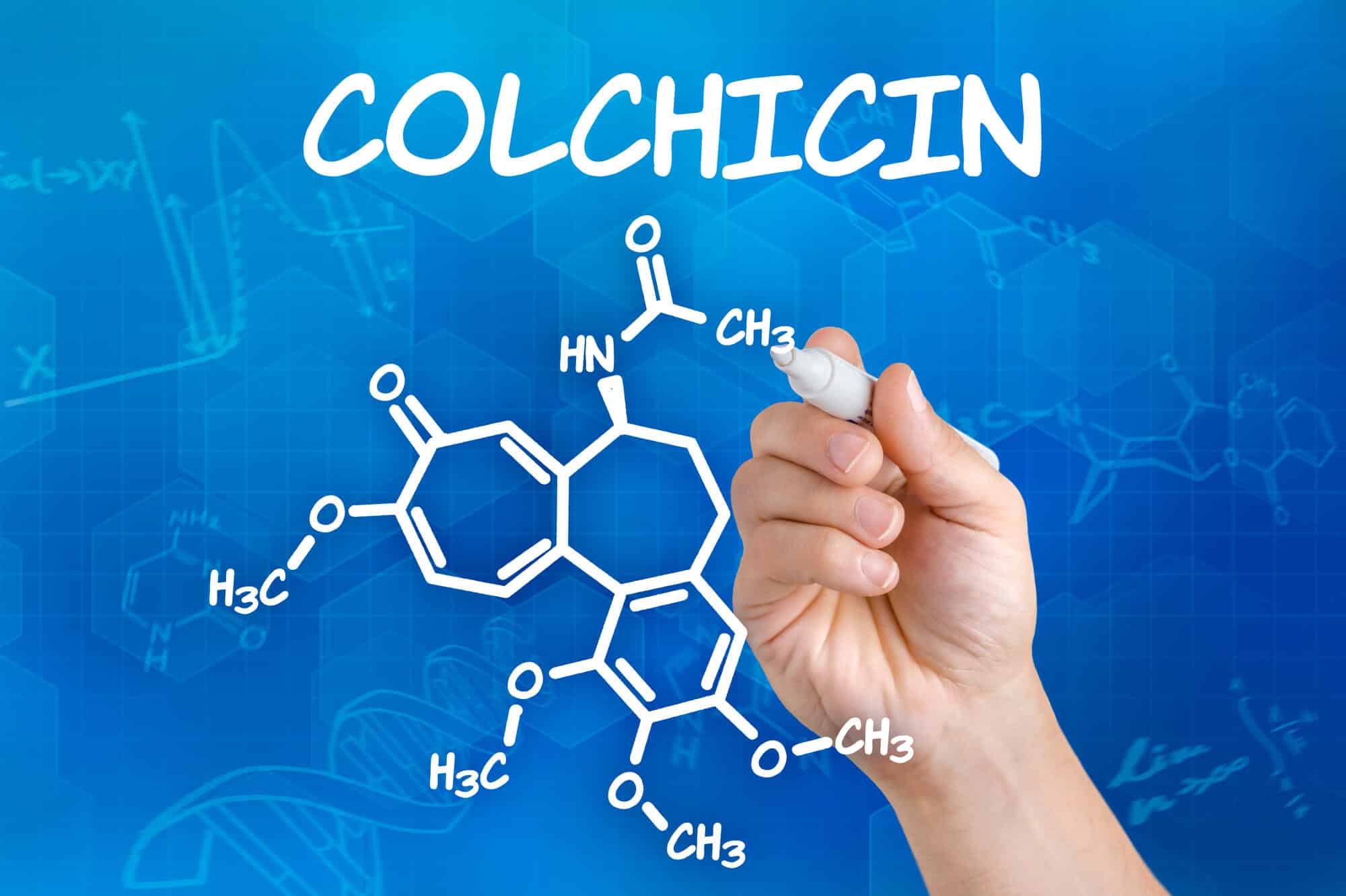 The chemical formula of the drug colchicine. Illustration: depositphotos.com