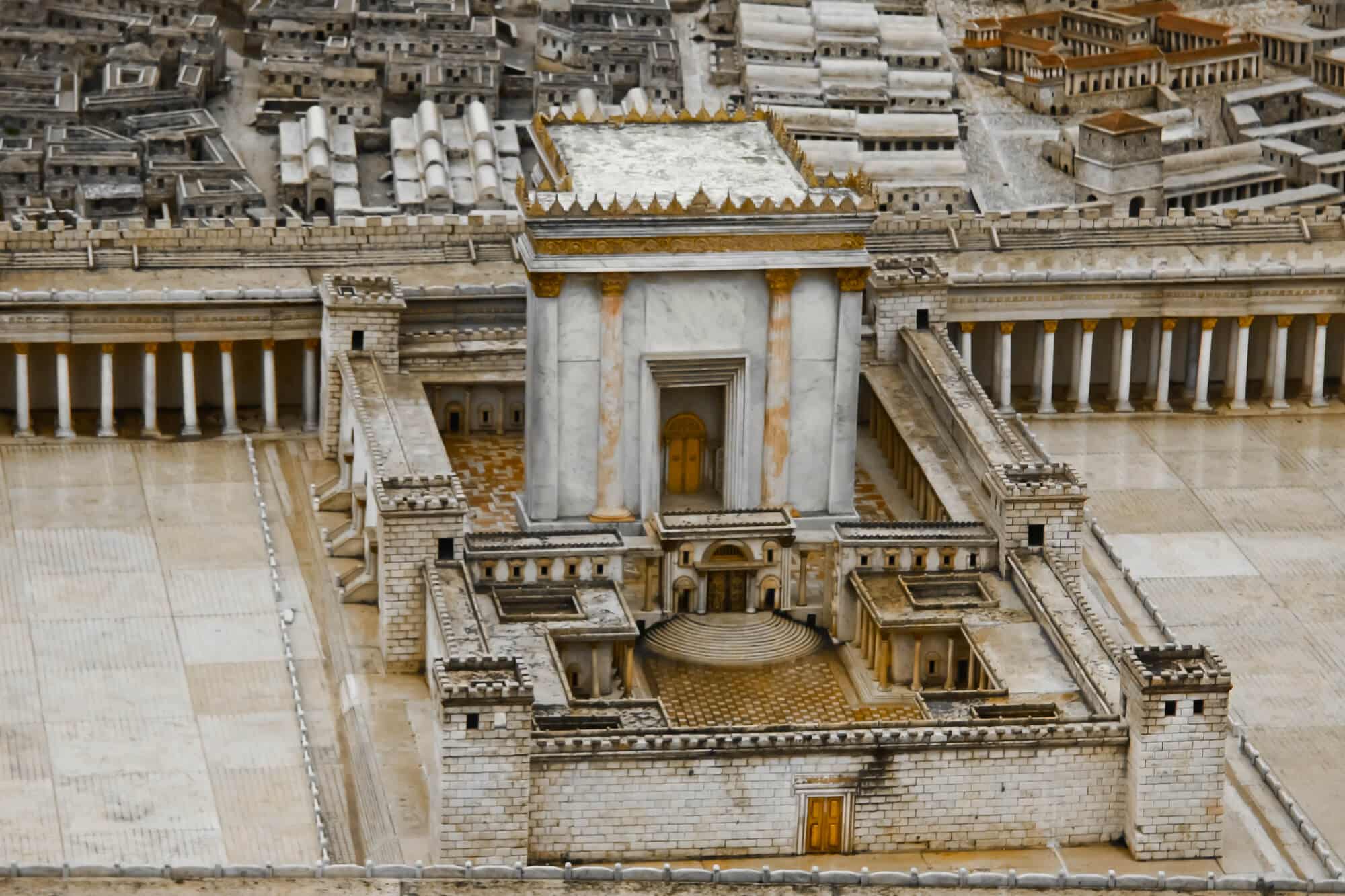 בית המקדש השני, אם כי המאוחר יותר - זה של הורדוס בדגם ירושלים במוזיאון ישראל המחשה: depositphotos.com