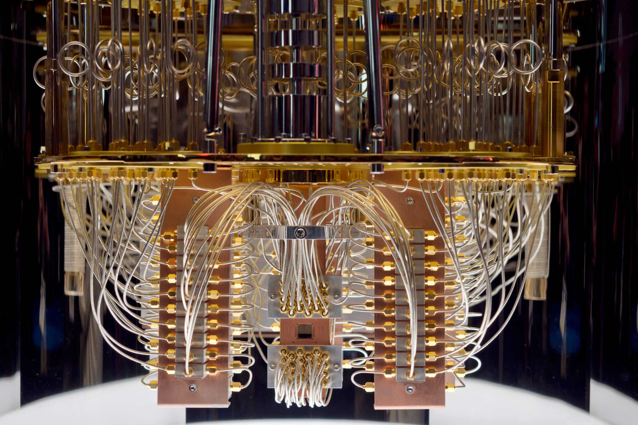 LG joins IBM QUANTUM NETWORK to promote quantum computing applications thumbnail