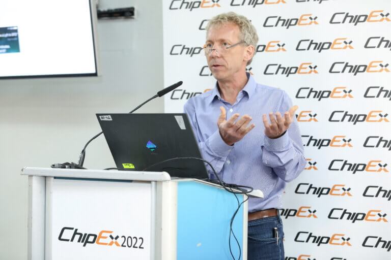 Prof. David Blau, University of Michigan lectures at the ChipEx2022 conference in Tel Aviv. 11/5/22. Photo: Niv Kantor
