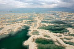 צילום מרחפן של ים המלח המתייבש. איור: depositphotos.com