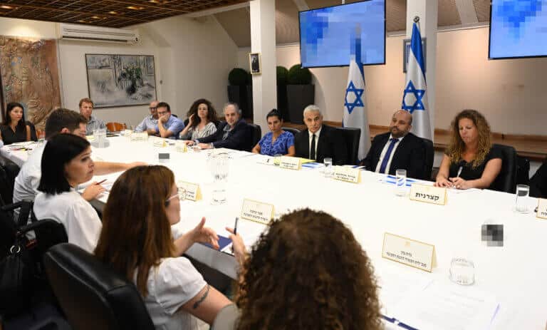 The discussion in the Prime Minister's Office with the participation of the Energy and Environment Service, 31/8/2022. Photo: Haim Tzach/L.A.M