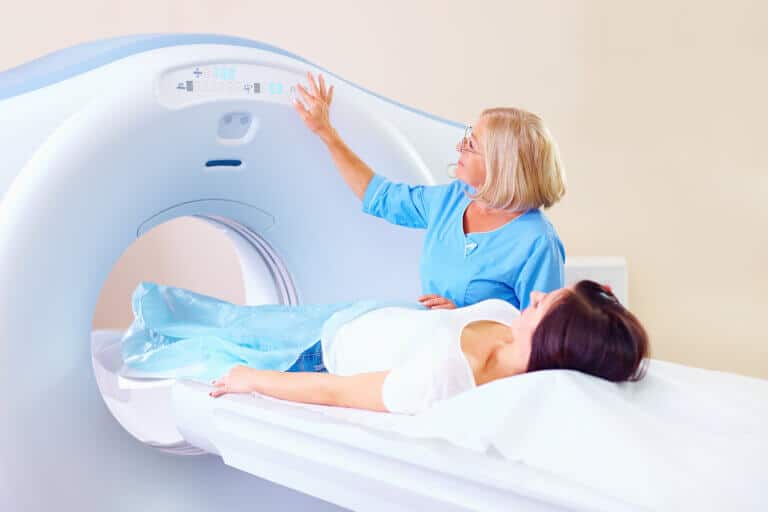 Preparation for MRI examination. Image: depositphotos.com