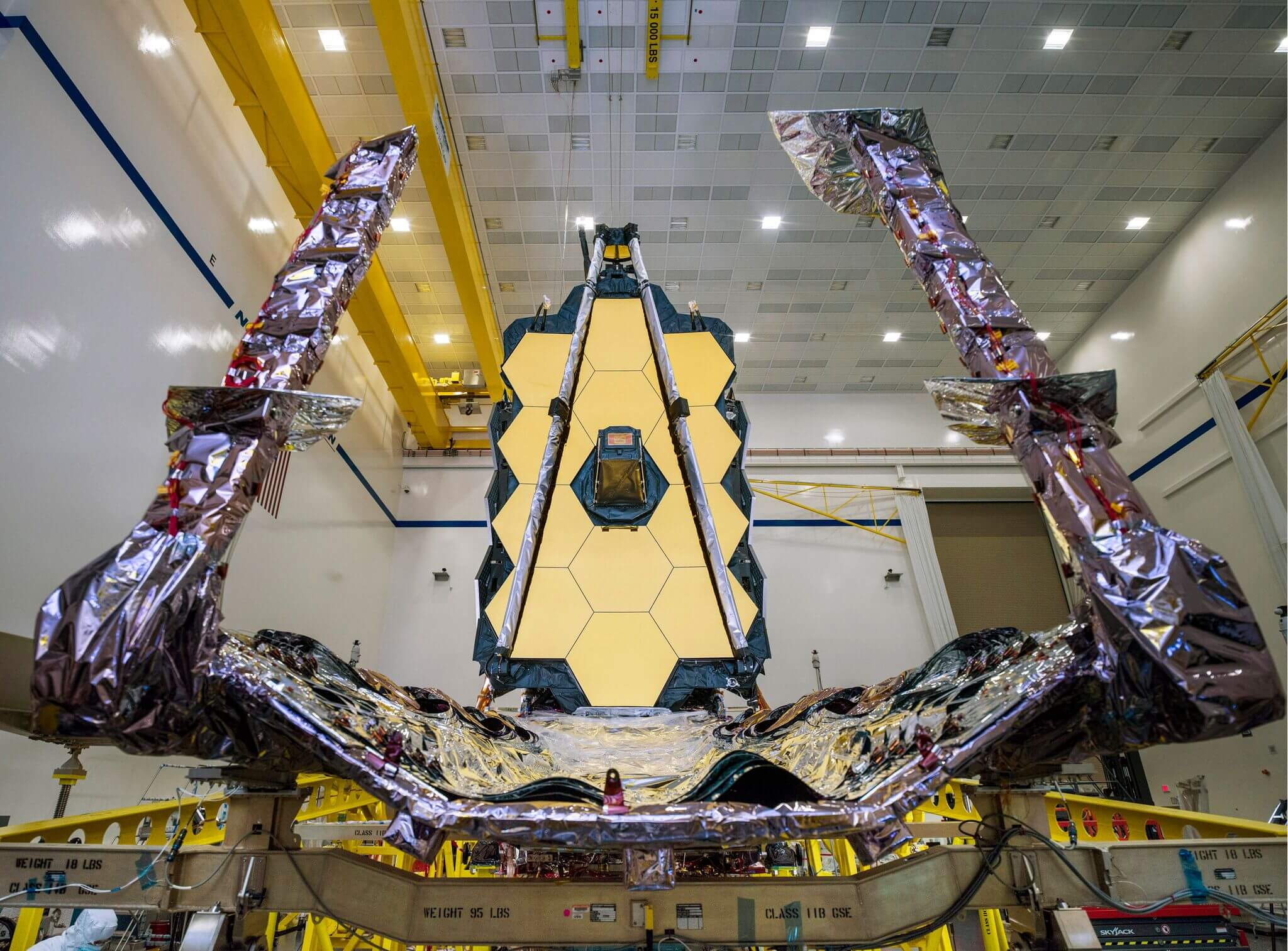 The James Webb Space Telescope during its construction. Photo: NASA