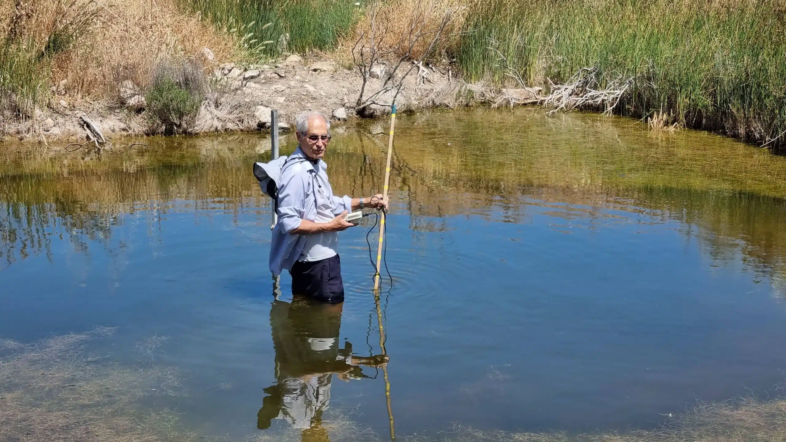 "I am connected to the winter pools, also emotionally - because engaging in them closes the circle that opened when I was a child collecting tadpoles from a puddle." Gazit during research in a winter pool in Haifa. Photo: Dr. Eldad Elron