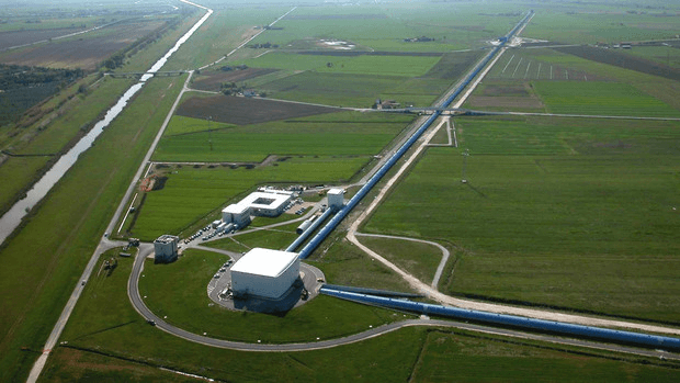 LIGO Gravitational Wave Observatory in the US, credit: caltech