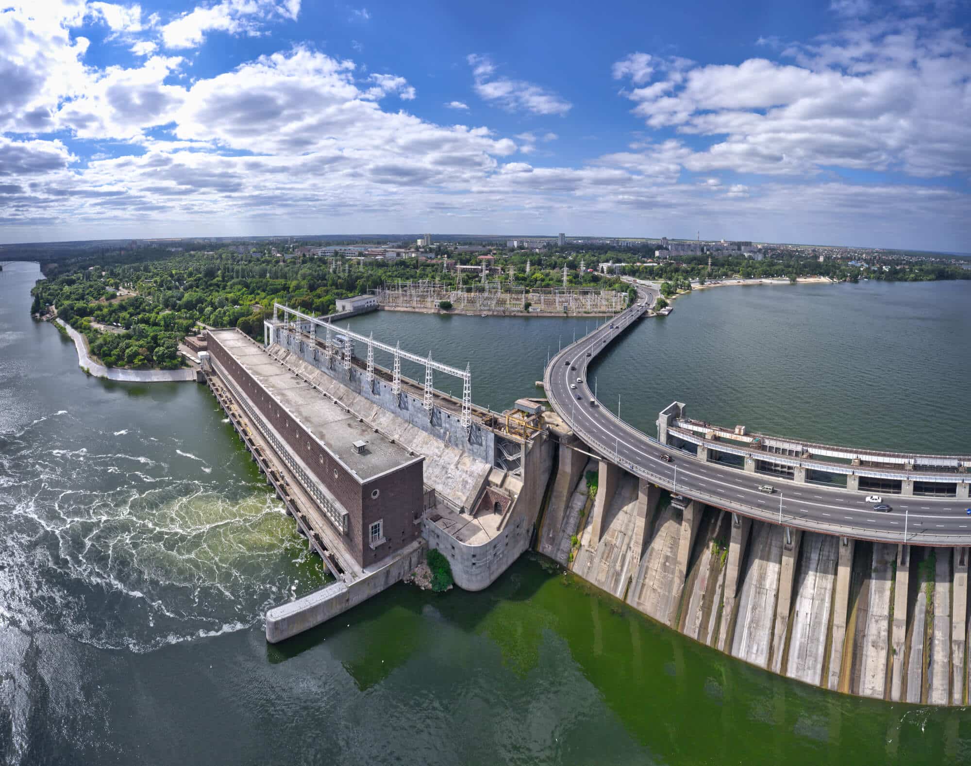 Nova Khakhovka Dam in 2020. Before the Russian invasion. Illustration: depositphotos.com 