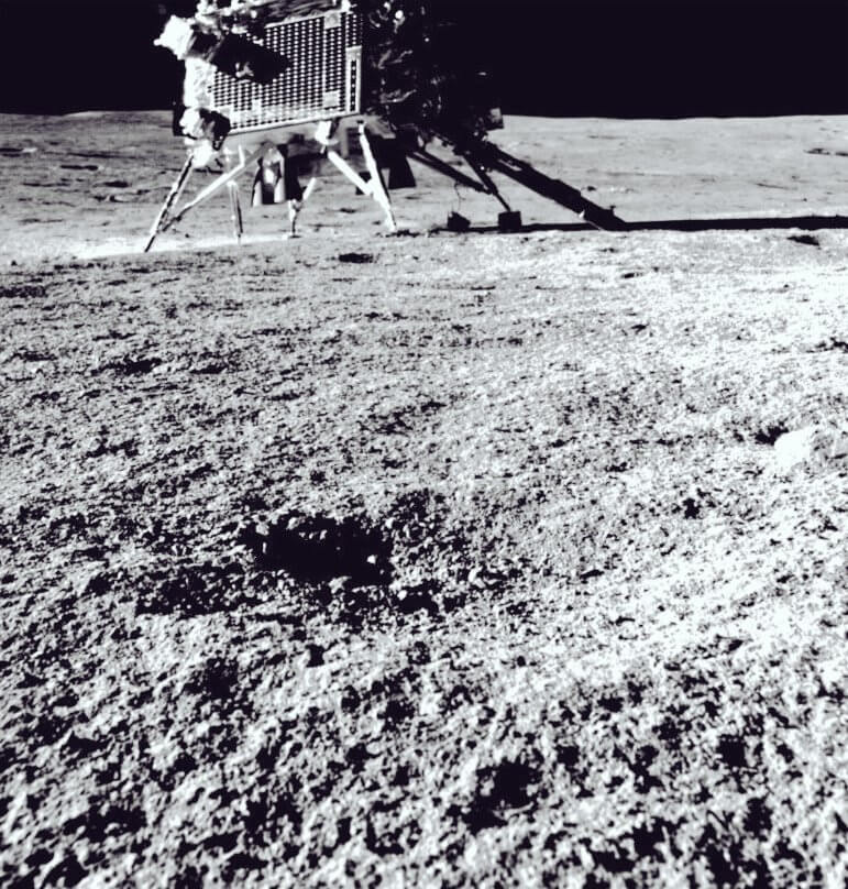 The Indian lander Vircam as photographed from the Paragain robotic vehicle. Indian Space Agency photo