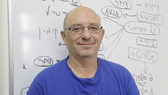Prof. Shahar Richter. Tel Aviv University photo