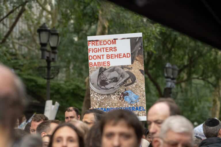 A pro-Israel demonstration in New York on October 10, 2023: freedom fighters do not behead babies. Illustration: depositphotos.com