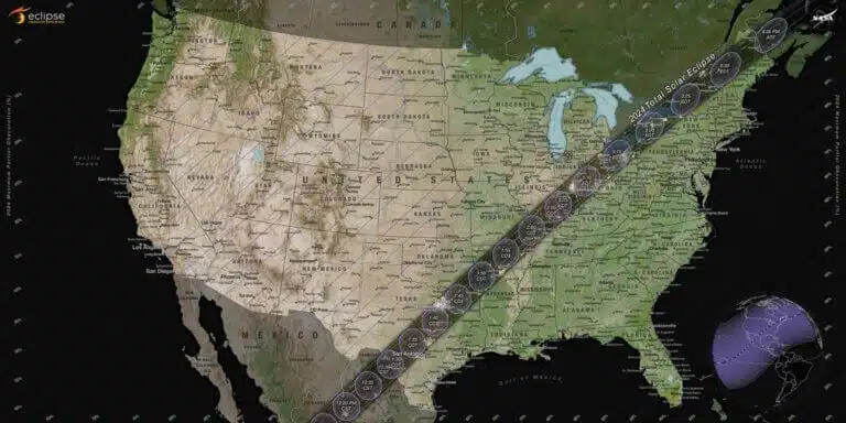 توضح هذه الخريطة مسارات ظل القمر عبر الولايات المتحدة خلال كسوف الشمس الكلي لعام 2024. في 8 أبريل 2024، سيعبر كسوف كلي للشمس أمريكا الشمالية والوسطى ويشكل مسارًا كليًا، وخلال كسوف الشمس الكلي، سيظهر القمر بالكامل تحجب الشمس أثناء مرورها بين الشمس والأرض، وستظلم السماء كما لو كانت فجرًا أو غسقًا، ويمكن للواقفين في مسار الكسوف الكلي رؤية الغلاف الجوي الخارجي للشمس (الإكليل) إذا سمحت الأحوال الجوية.مصدر الصورة: ناسا/ استوديو التصوير العلمي / ميكايلا جاريسون؛ حسابات كسوف الشمس بواسطة إرني رايت، مركز جودارد لرحلات الفضاء التابع لناسا