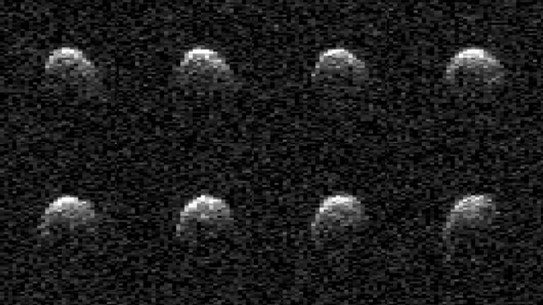 آخر اقتراب للكويكب 2008 OS7 من الأرض في اليوم السابق لمرور الكويكب 2008 OS7 بالقرب من الأرض في 2 فبراير 2024. تم التقاط هذه السلسلة من الصور بواسطة هوائي رادار النظام الشمسي غولدستون القوي الذي يبلغ طوله 230 قدمًا (70 مترًا) بالقرب من بارستو، كاليفورنيا. : ناسا/مختبر الدفع النفاث-معهد كاليفورنيا للتكنولوجيا
