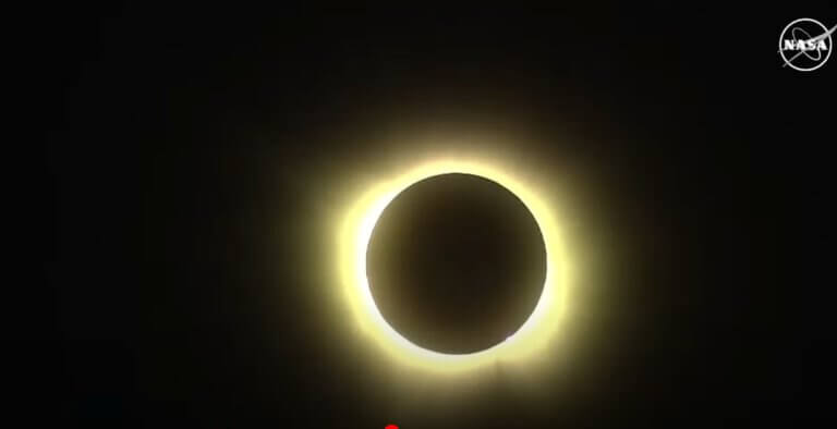 كسوف الشمس في 8 أبريل 2024 من تلفزيون ناسا