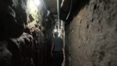 قناة الصرف من أيام الهيكل الثاني. تصوير إميل الجم، هيئة الآثار