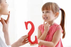 تعلم اللغة. الرسم التوضيحي: موقع Depositphotos.com