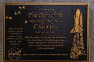 Memorial plaque for the astronauts of the Space Shuttle Columbia, 2003. Illustration: depositphotos.com