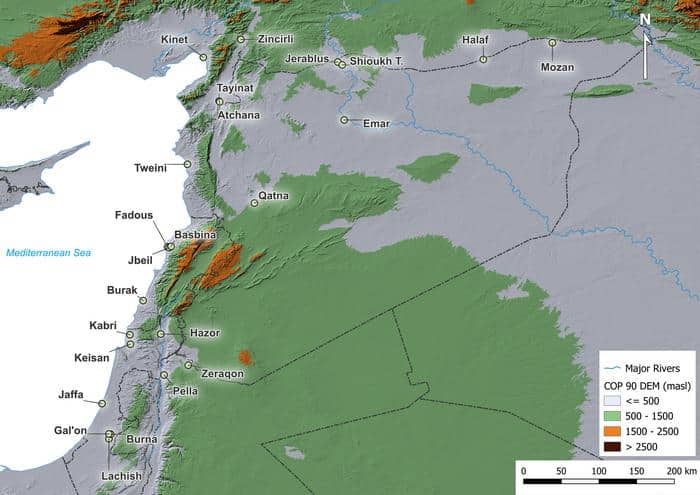 מפת אתרי הדגימה של ממצאי זית וגפן ארכאובוטניים. קרדיט: Riehl et al., 2025, PLOS One, CC-BY 4.0 ([https://creativecommons.org/licenses/by/4.0/](https://creativecommons.org/licenses/by/4.0/))