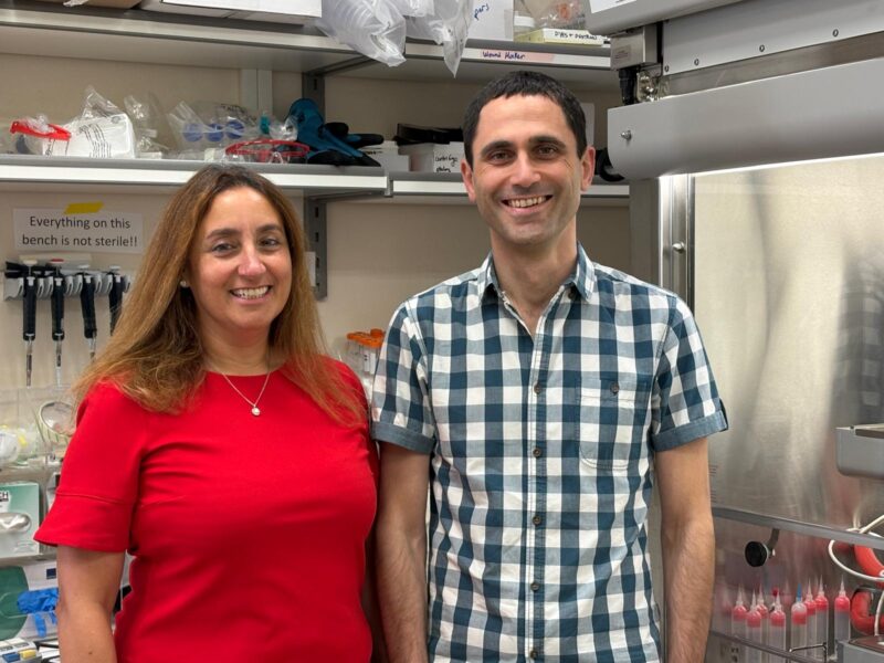 פרופ' אורי בן-דוד ופרופ' רונית סצ'י-פאינרו. צילום: דוברות אוניברסיטת תל אביב