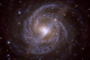 مجرة ذات قطب. رسم توضيحي: depositphotos.com