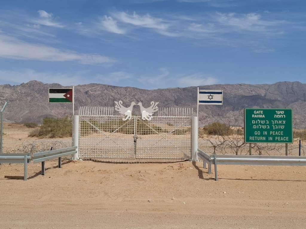 החיות שמחפשות פרצה בגדר