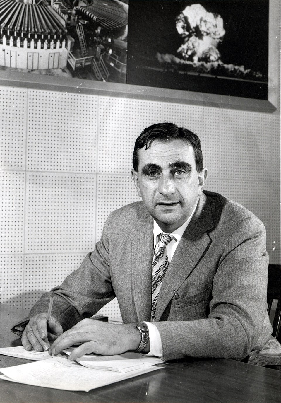 Edward Teller: From Warning of a “Nazi Bomb” to Vision of the Hydrogen Bomb