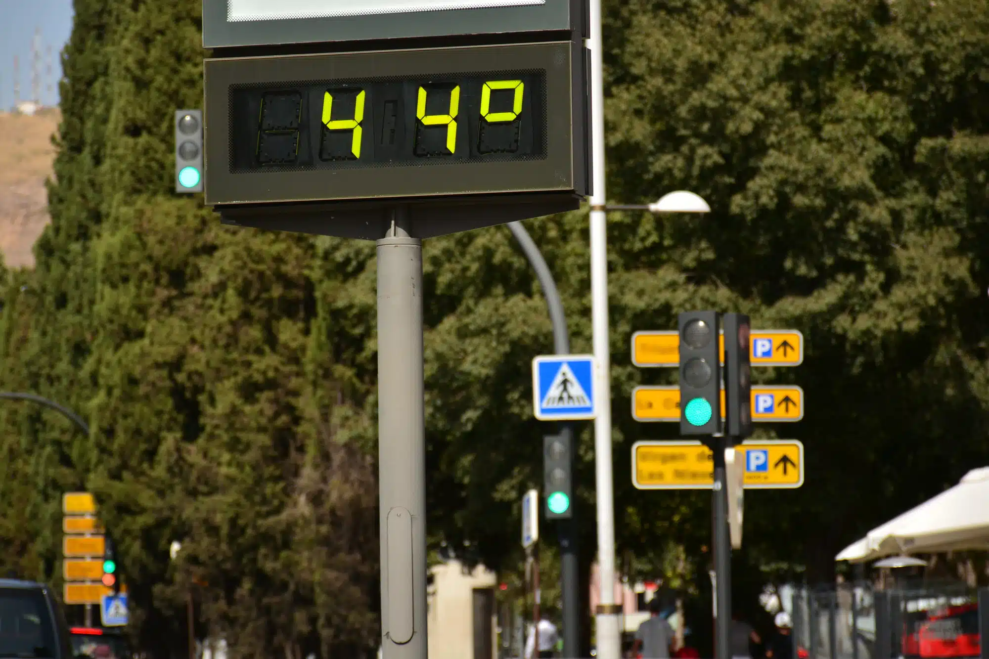 גל חום בעיר. המחשה: depositphotos.com