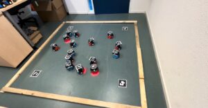 נחיל רובוטים. באדיבות אוניברסיטת הארווארד.